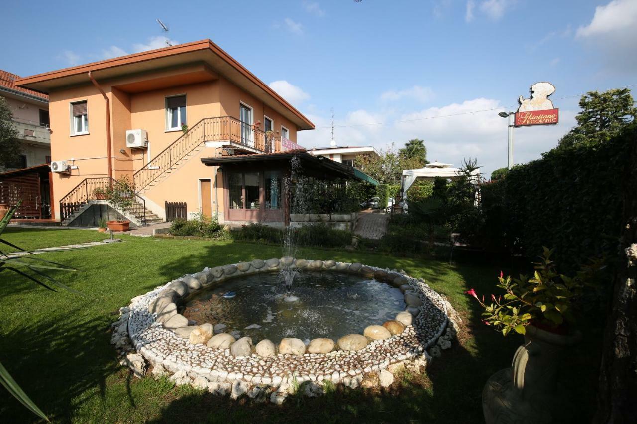 Bed And Breakfast D&D Cardano Al Campo Exterior foto