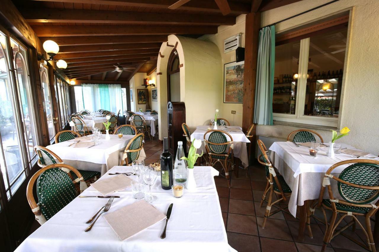 Bed And Breakfast D&D Cardano Al Campo Exterior foto